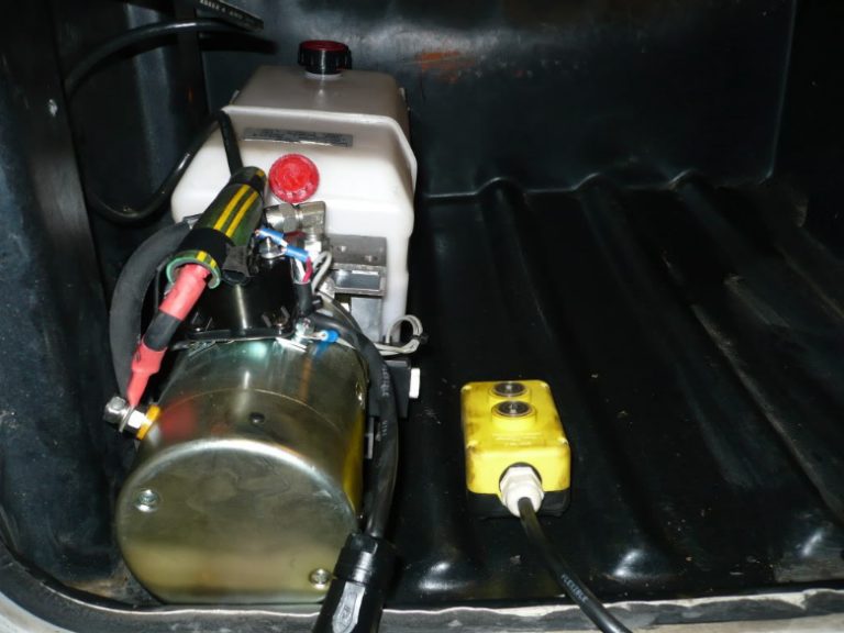 1000H Motorcycle Carrier Hydraulic Mighty Hauler TM Price 2995.00